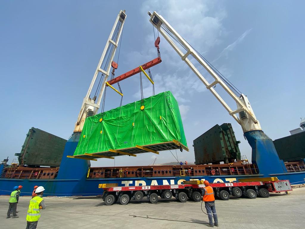 Çabamisnak | Ports